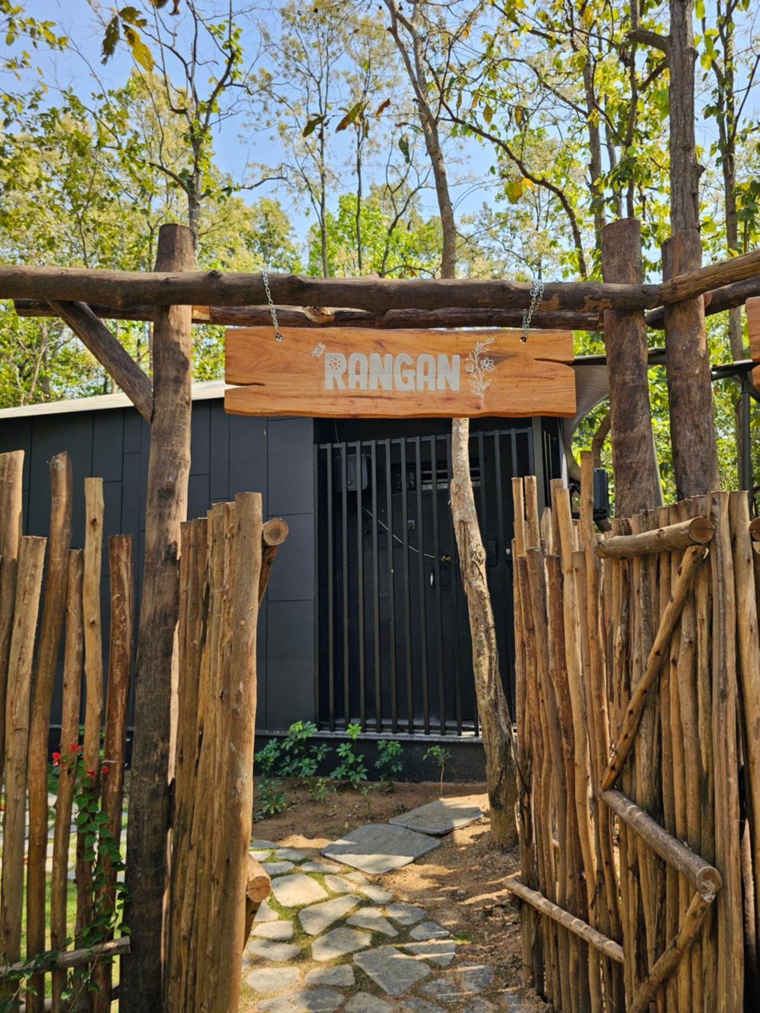 Hotel Sonar Bangla Joypur Forest Zewnętrze zdjęcie